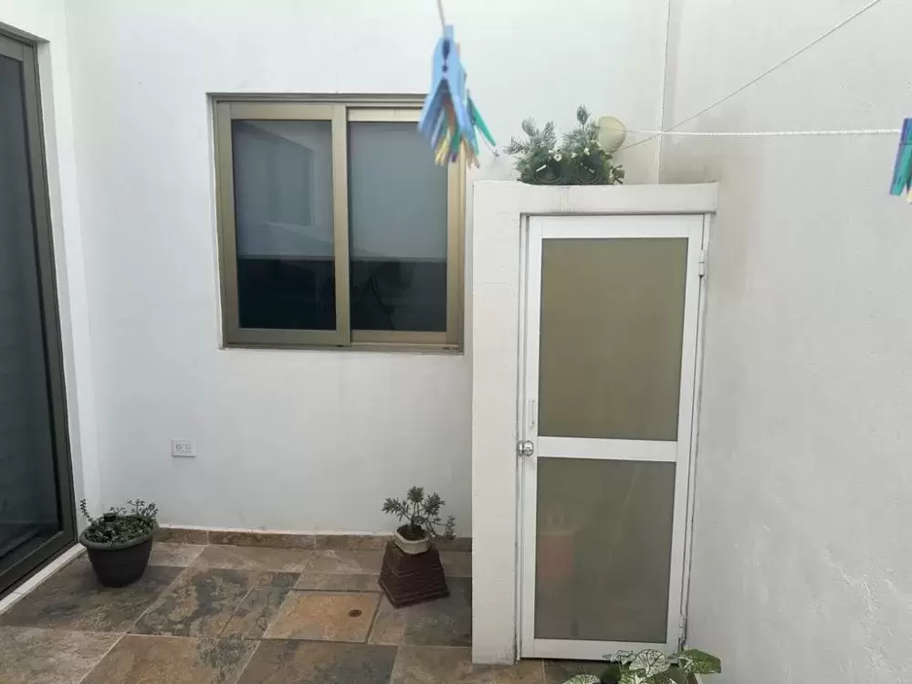 DEPARTAMENTO EN PLANTA BAJA EN FRACCIONAMIENTO MEDITERRANEO MAZATLAN.