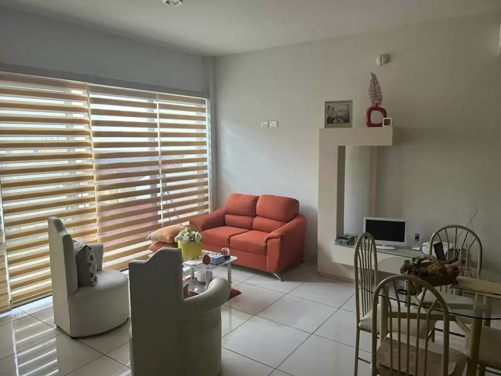 DEPARTAMENTO EN PLANTA BAJA EN FRACCIONAMIENTO MEDITERRANEO MAZATLAN.
