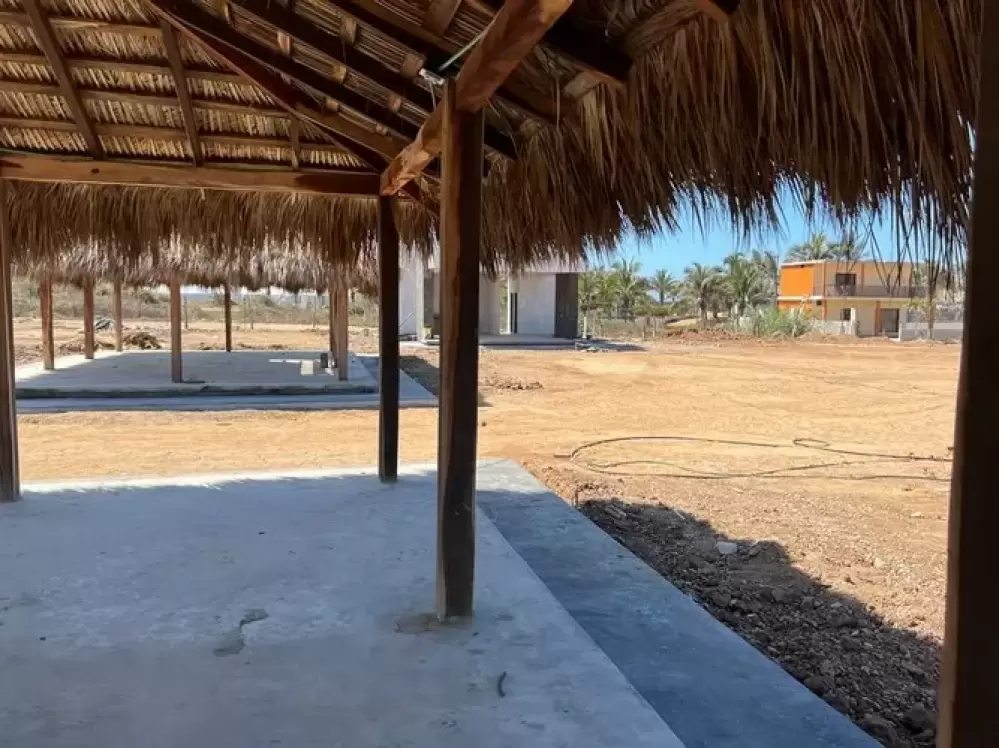 THE LAND IN THE TIP OF THE SANTA MIGUEL CELESTINO GAS, SINALOA