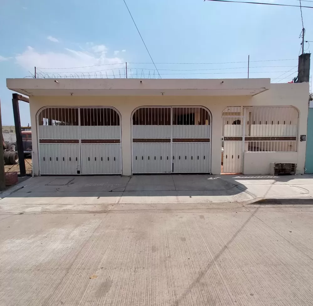 HOUSE FOR RENT IN COLONIA BURÓCRATA