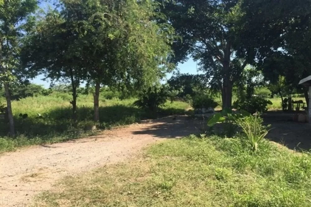 LAND ON INTERNATIONAL ROAD