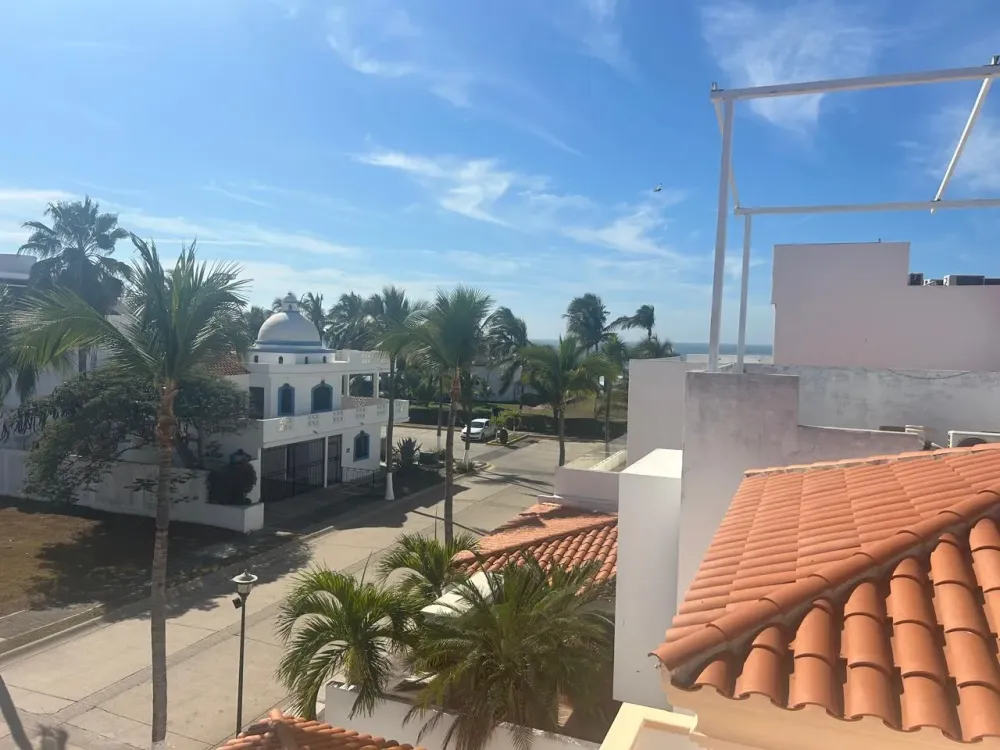 CASA EN CERRITOS RESORT