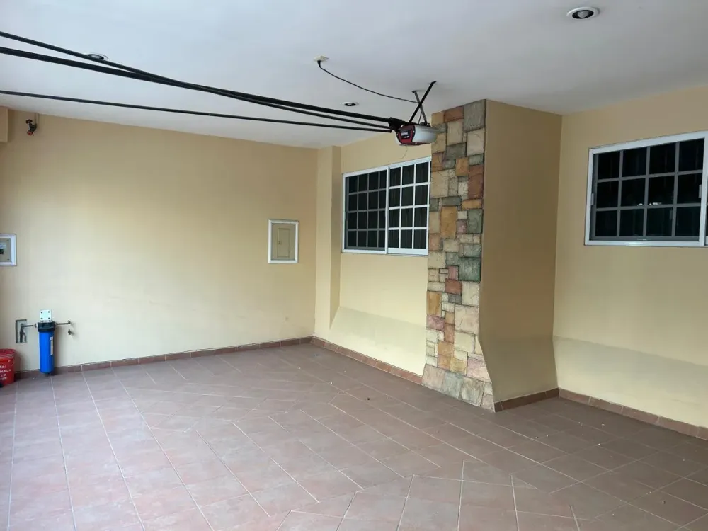 HOUSE IN COLONIA PALOS PRIETOS