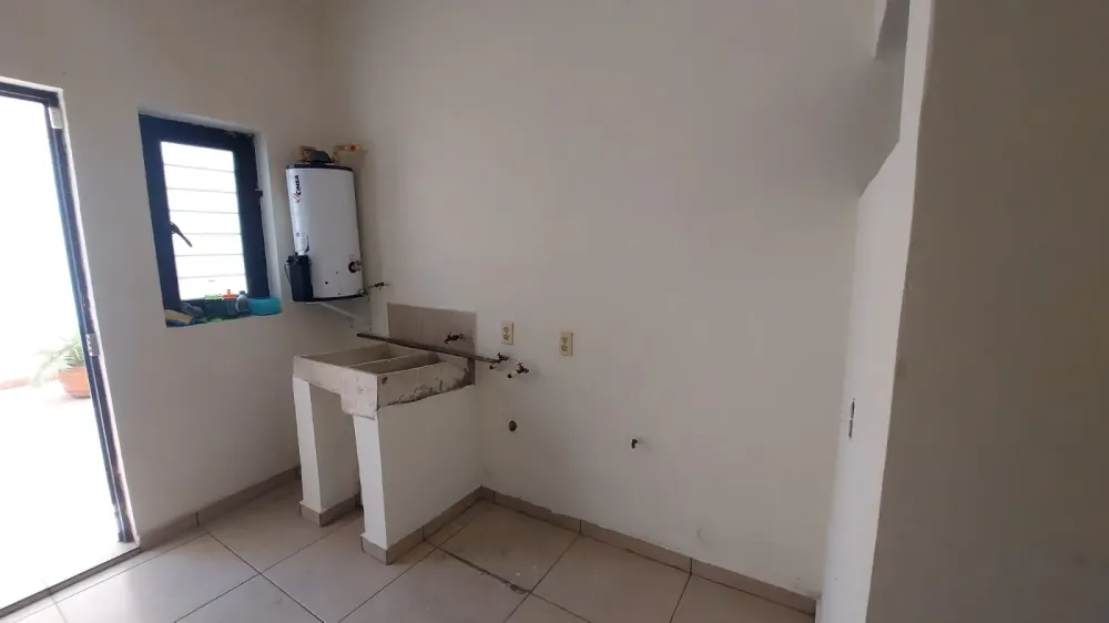 5-APARTMENT BUILDING